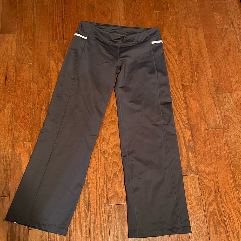 Lululemon yoga pants estimated size 8-10